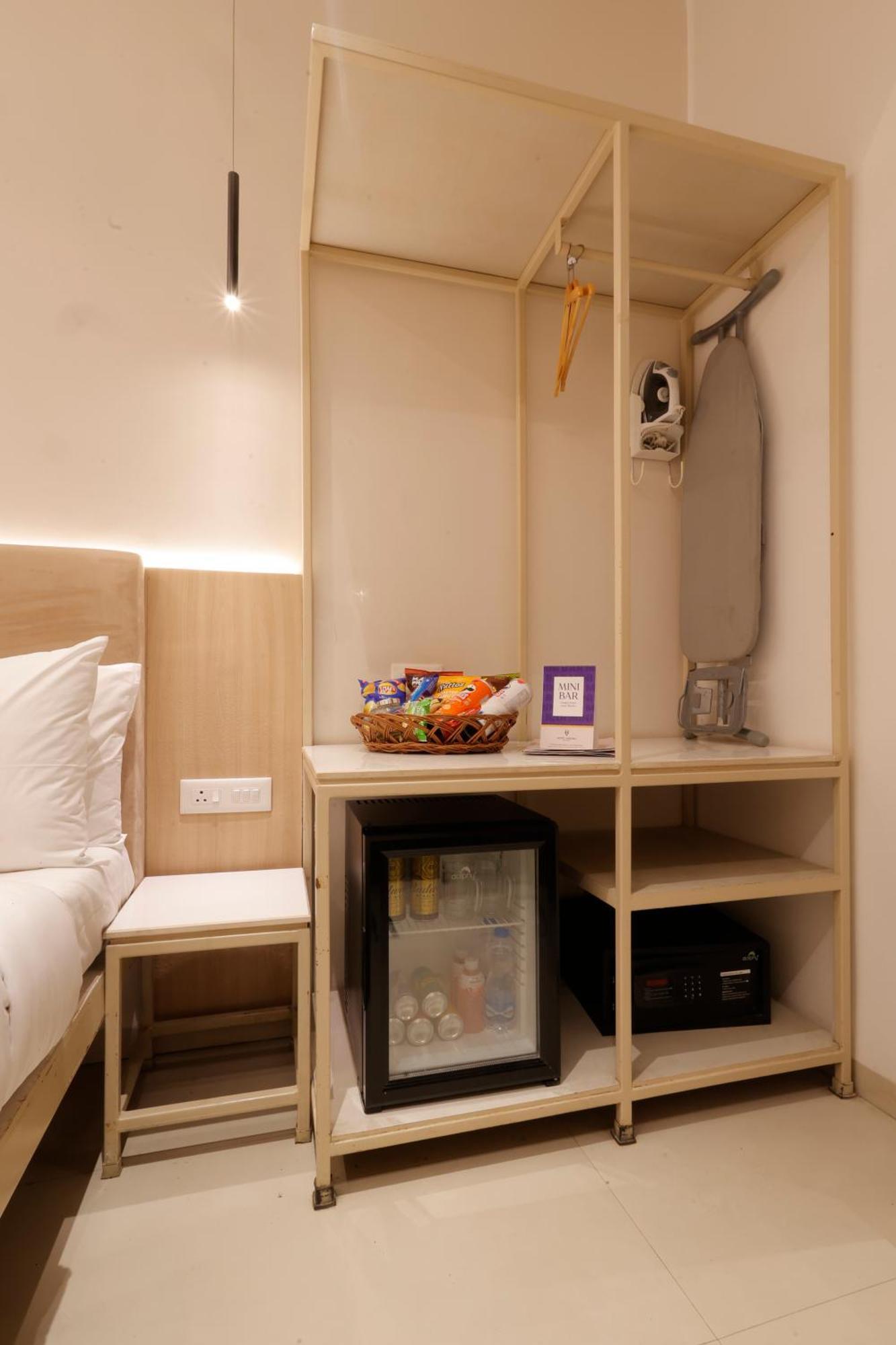 Hotel Varuna Varanasi Eksteriør bilde