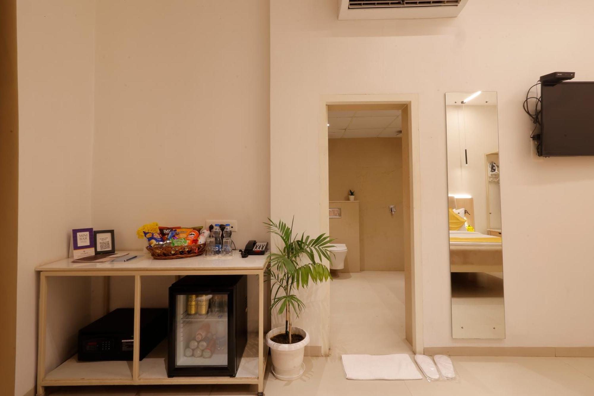 Hotel Varuna Varanasi Eksteriør bilde