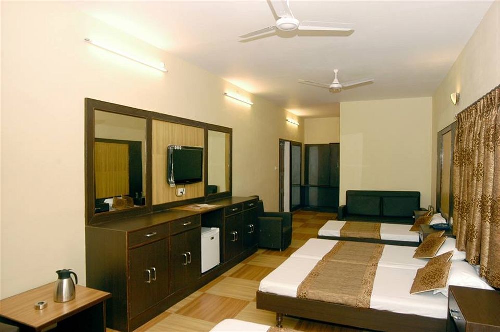 Hotel Varuna Varanasi Eksteriør bilde